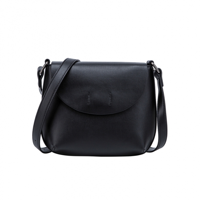 black vegan leather shoulder bag purse